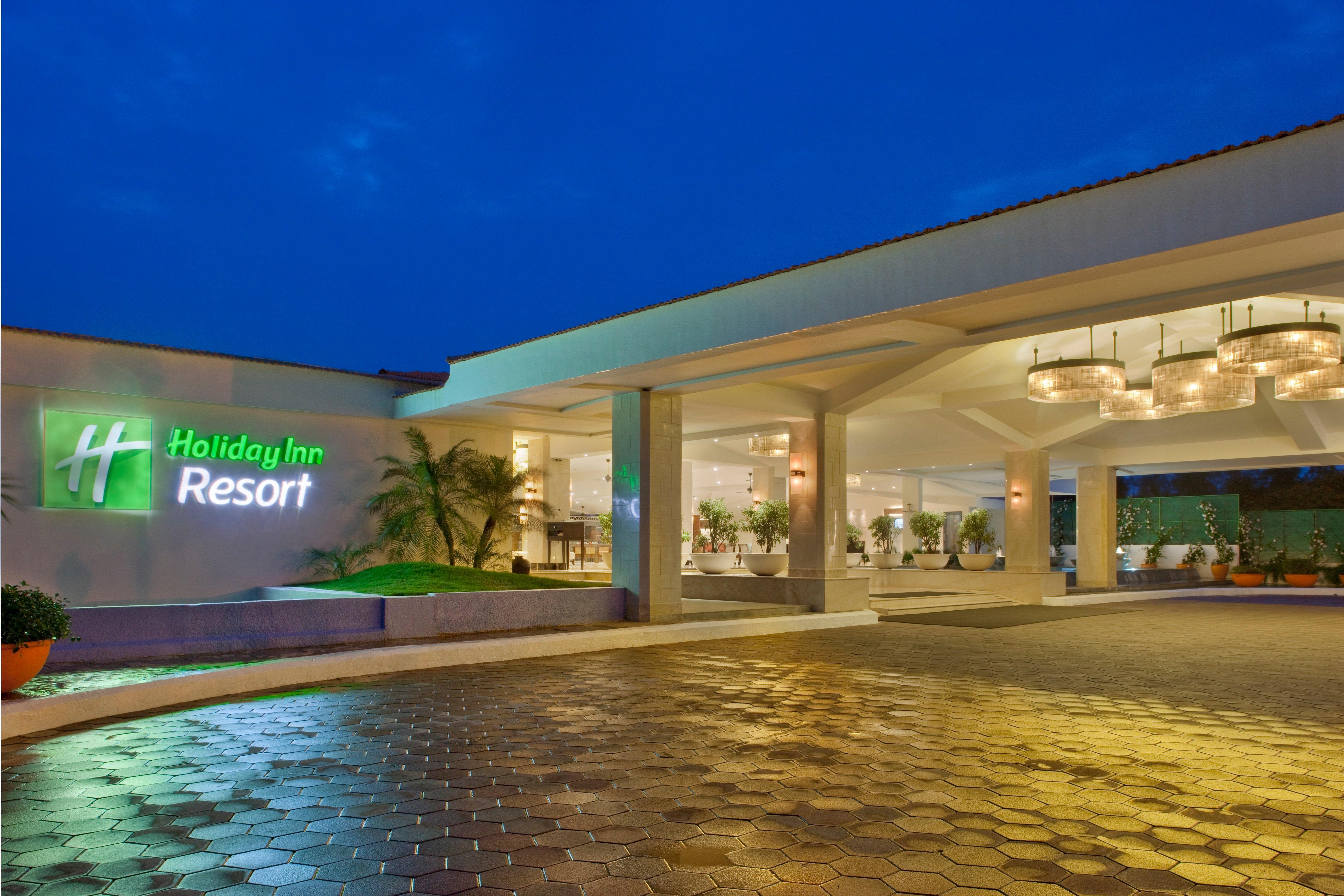 Holiday Inn Resort Goa By Ihg Cavelossim Exterior photo